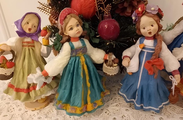 Выставка «Нити времени: волшебный мир кукол из ваты»