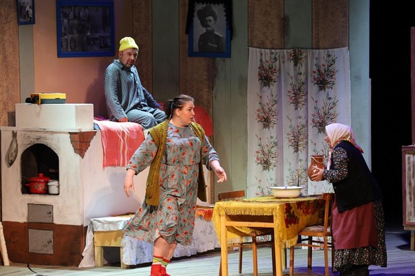 Прямой эфир. «Кимтаман Агамагомедова читает Булата Акуджаву»