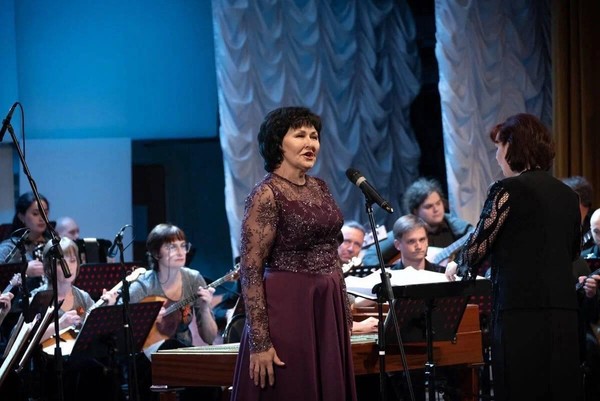 «Всей семьёй в филармонию» концерт ансамбля «Отрада»