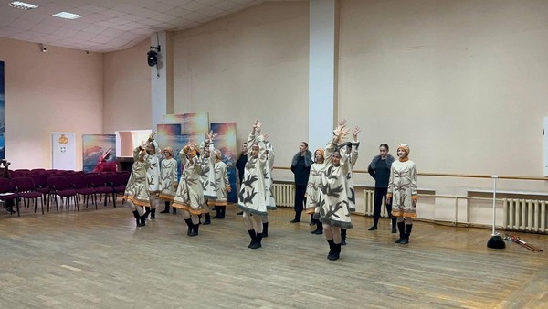 Мастер-класс «Танцы народов коренного населения Сибири»