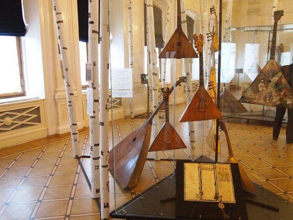 Областной семинар секции преподавателей народных инструментов (домра, балалайка)