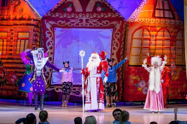 Новогодний спектакль от Территории Театрального Творчества «Квартира»