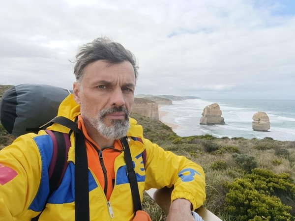 Лекция путешественника Антона Кротова «Автостопом по Австралии и Новой Зеландии»