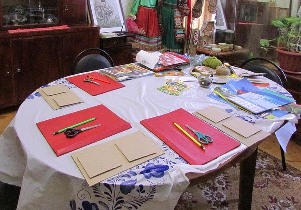 Творческая мастерская «Новогодняя открытка»