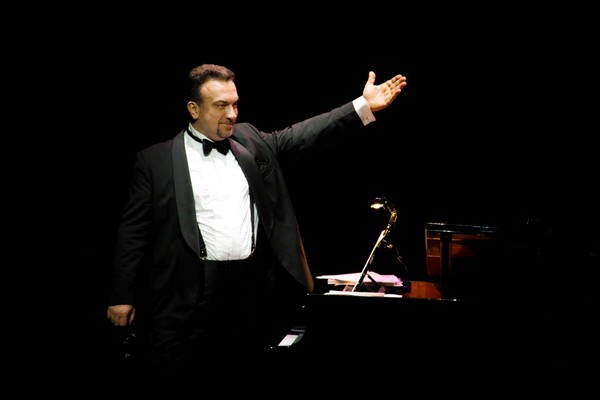 Сергей Жилин и Фонограф. Let It Snow