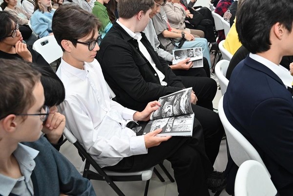 Литературно-творческий вечер «Новый год мчится»