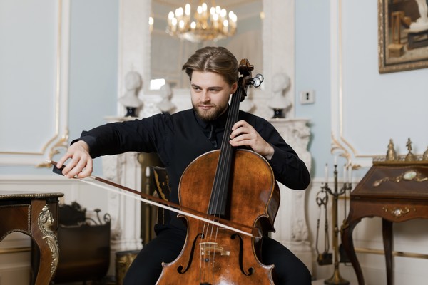 Tango Apasionado. Музыка Пьяццоллы и Гальяно