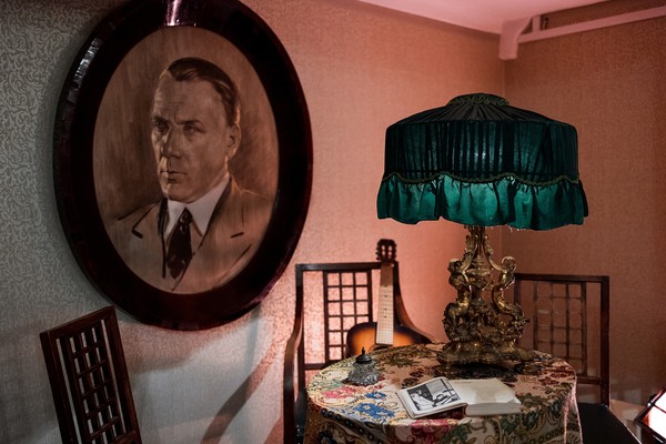 Театральный роман