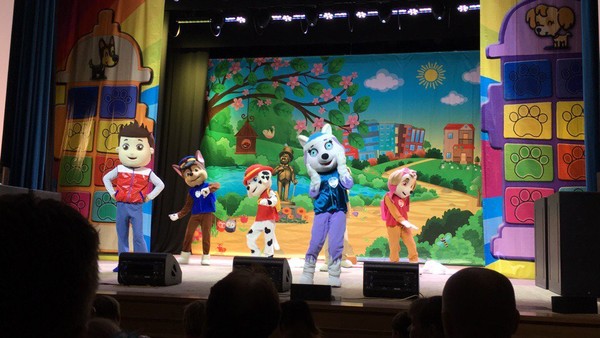 Щенячий патруль. Щенки спасают Новый год