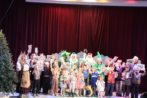 Новогодний мюзикл «Ну очень новогоднее приключение…»