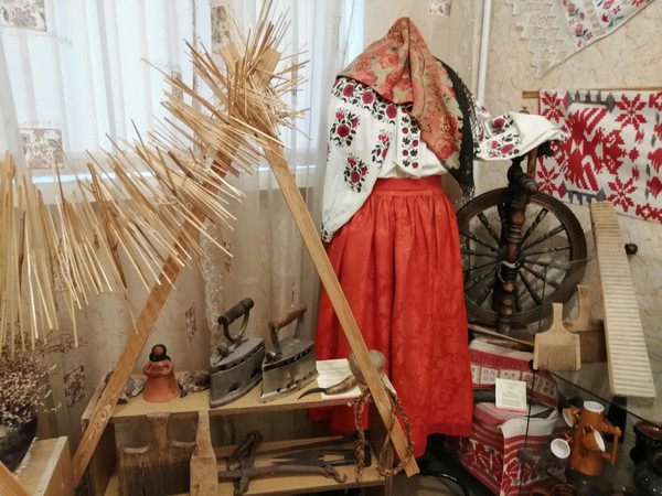 Экскурсия «Мастерство тому дается, кто весь делу отдается»