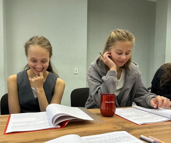 Предпоказ спектакля «Аленький цветочек»