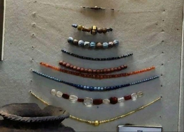 Тематическая беседа «Драгоценности»