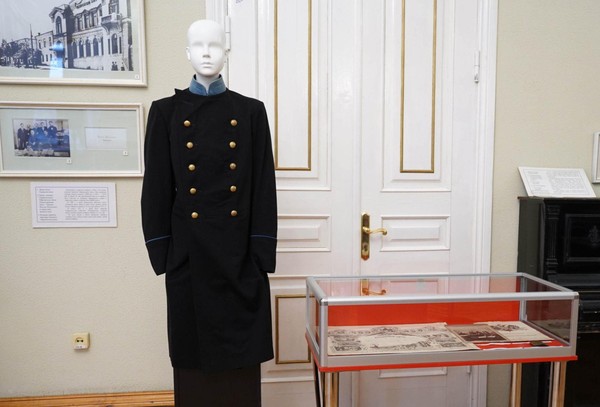 Музейный урок «История школьной формы»