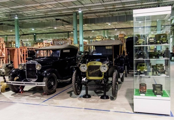 Экскурсия «Автомобильные коллекции»