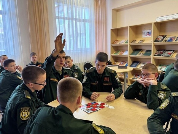 Интеллектуальная игра «Творческая магия»