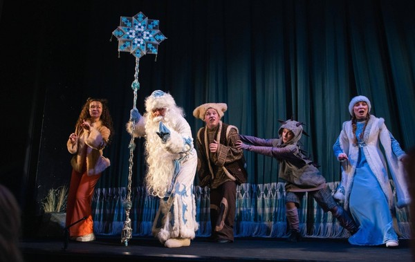 Спектакль «Следуй за лисьим хвостом»