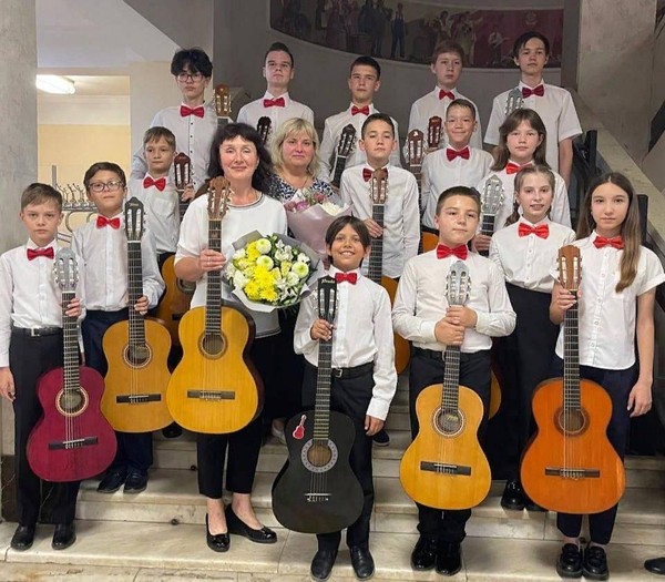 Новогодний концерт по классу гитары