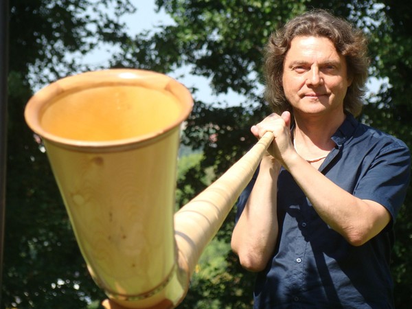 Концерт «Открытие фестиваля «Серенада уходящему году». Аркадий Шилклопер»