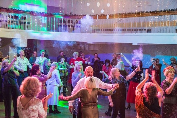 Бал ветеранов, посвященный 70-летию города Братска