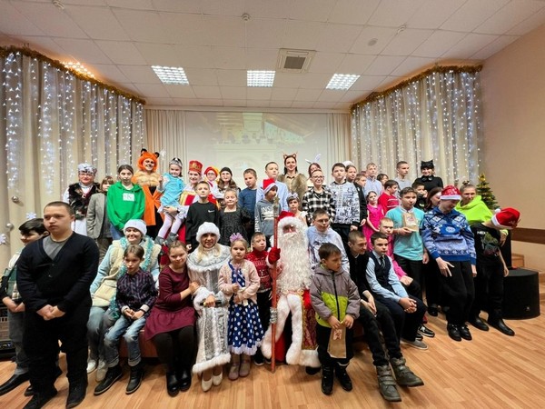 Благотворительная ёлка «Новогодние чудеса в Пушкинке»