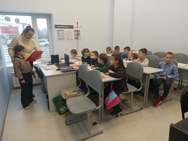 Лекция «За розовым морем, на синем побережье...»