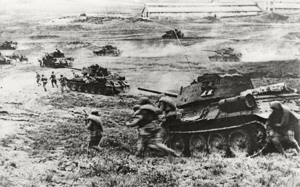 Тематическая беседа «На поле танки грохотали»