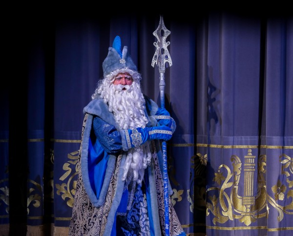 Новогоднее представление «Аленький цветочек»