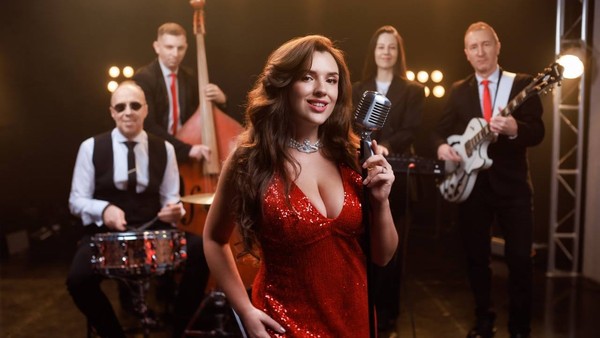 Rock-in-jazz. Анастасия Катаева & MangarovBand