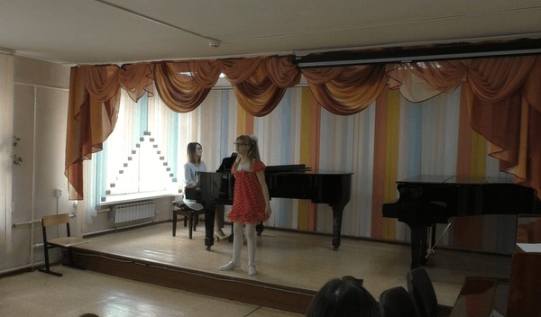 Мастер-класс «Базовые упражнения для развития вокальных данных»