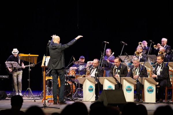 Концерт «Эстрадный оркестр им. В.Н. Павлушова. Юбилей 60 лет»