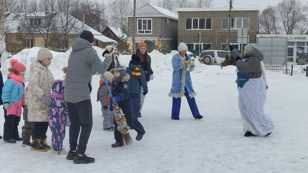 Игровая программа «Мороз потехам не помеха»