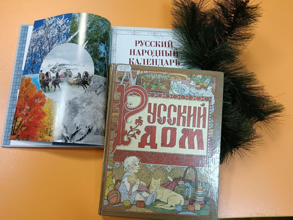 Познавательный час «Новый год – пора чудес»