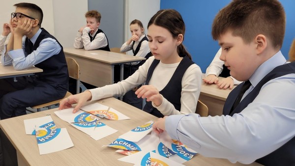 Информационный час «Медиа-безопасность детей в современном пространстве»