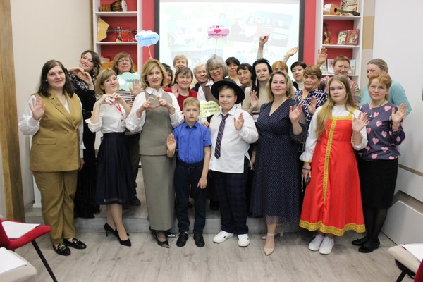 «С Днем рождения, «Маяковка»!»: литературно-игровая программа