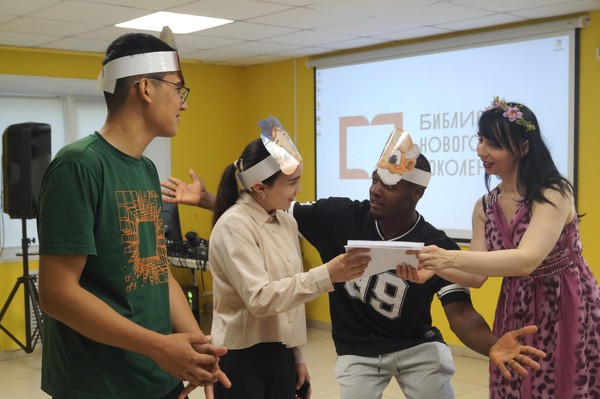 Новогодняя тематическая вечеринка «Селёдка под шубой»