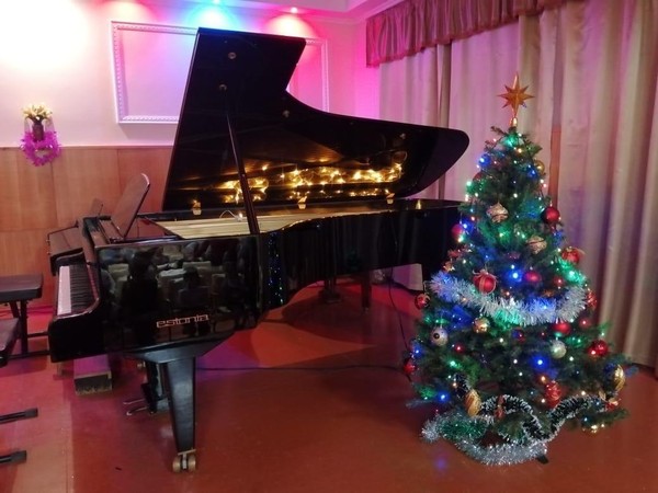 Новогодний концерт-Праздник к нам приходит