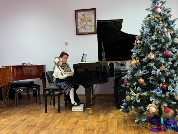 Концерт «Хоровод снежинок»