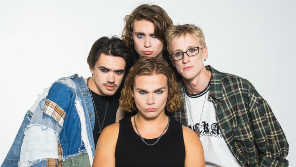 Колоницкий, Снимки, Twins Kovl и Веснушка