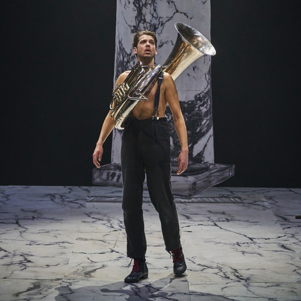 Самоубийца