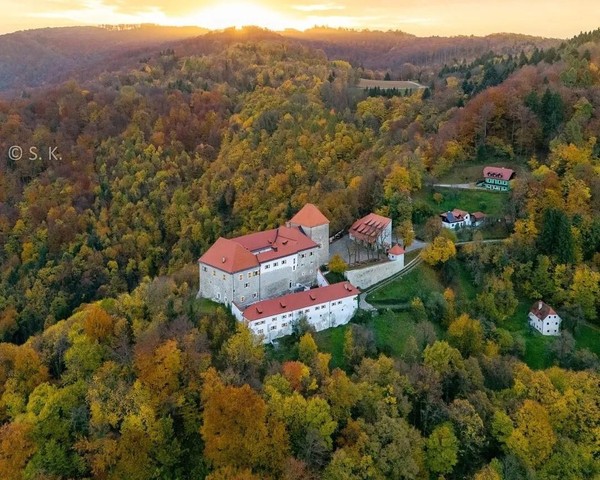 Лекция «80 дней вокруг света. Замок Подсреда»