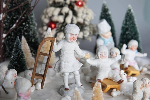 Экскурсия по выставке «Августейшие. Куклы»