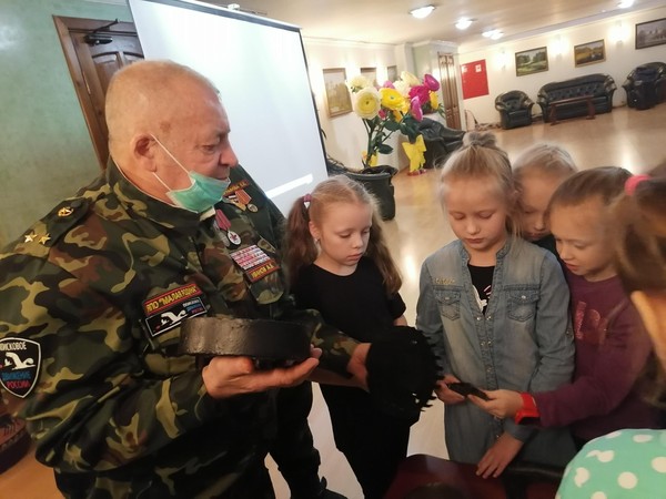 «Неизвестный солдат» познавательная программа для детей ко Дню неизвестного солдата