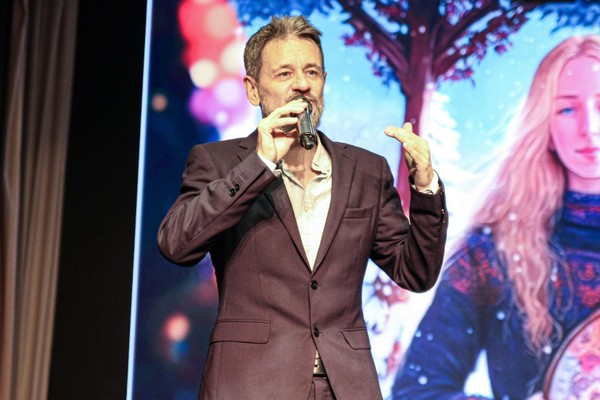 Встреча с цифровым художником Петром Папихиным