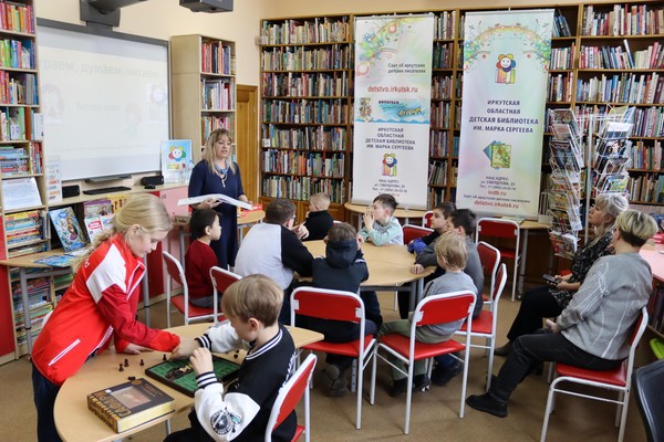 Литературно-творческое занятие «Доброта, как солнце, светит»