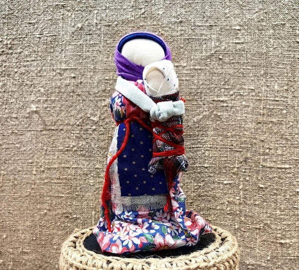 Творческая мастерская. Народная кукла