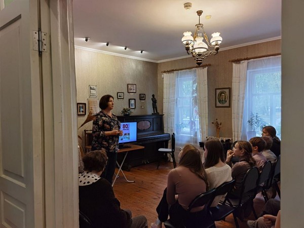 Занятие «Плакаты Великой Отечественной войны»