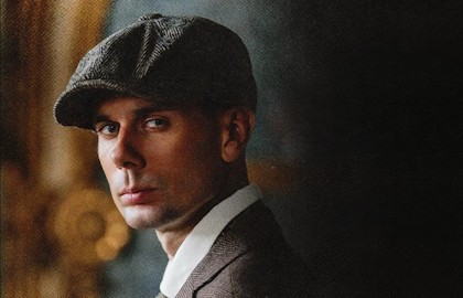 Максим Апрель