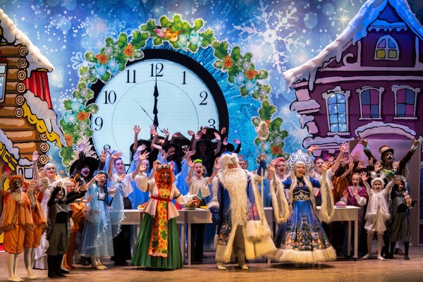 Представление «Защитники Нового года»