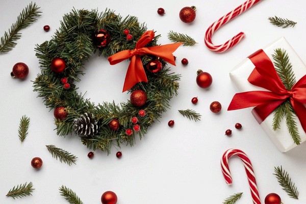 «Новогодняя композиция. Поделки своими руками»